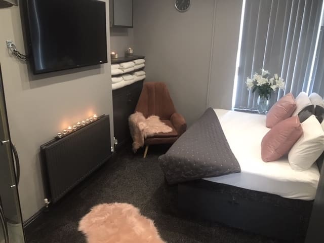 Ladybirds Massage Manchester 3